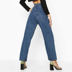 High Waisted Wide Leg Jean